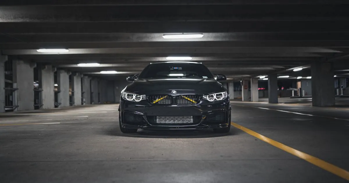 Passenger Waiting Flight Airport After Parking Car Passenger Waiting Flight Airport After Parking Car