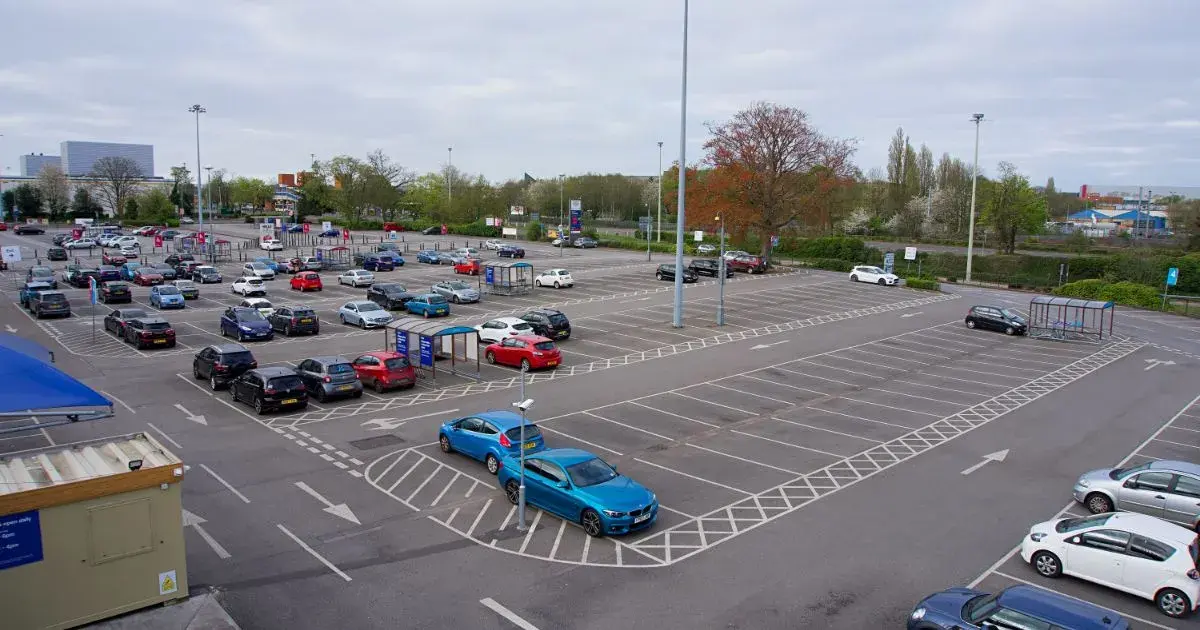 Secure budget-friendly monthly parking in Sydney City