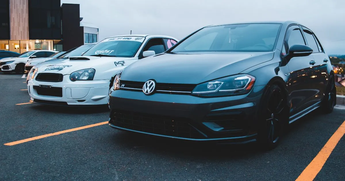 United Airport Parking Review: The Pros and Cons of Their Services United Airport Parking Review: The Pros and Cons of Their Services