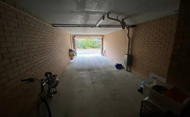 Parking For Rent - Great Lock-up Garage Parking Space Located In Central West End