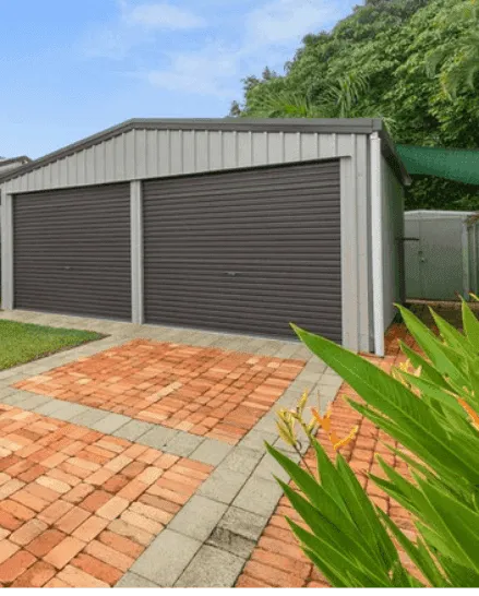 For Lease!! Large Storage Shed With High Ceiling And Car Park.