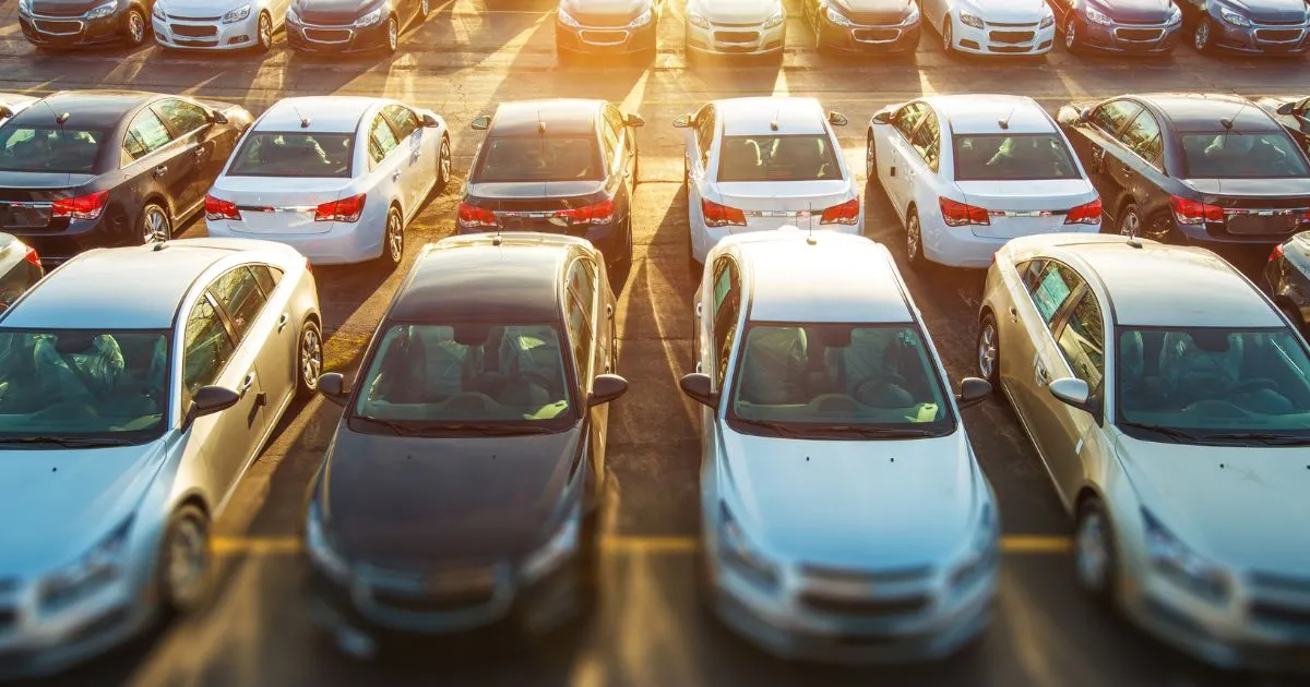 Maximizing Profits The Economics of Short-Term vs. Long-Term Parking Rentals