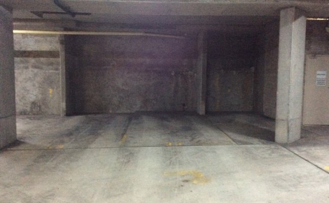 Parking, Garages And Car Spaces For Rent - Redfern - Secured Motorbike Spot Available