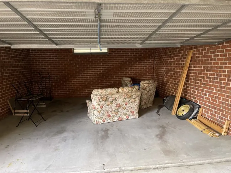 Large Garage Available for storage in Parramatta CBD