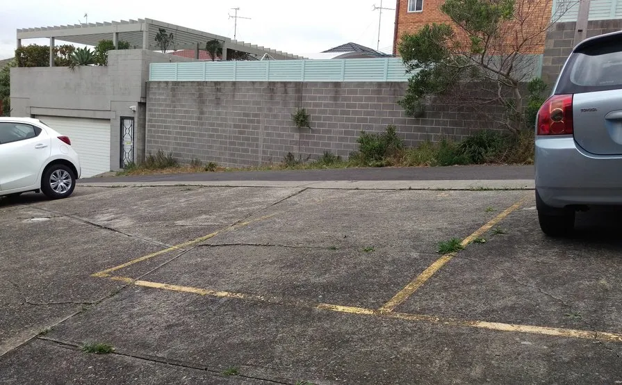 Parking For Rent - Clovelly Beach Safe And Secure Motor Car Parking Space