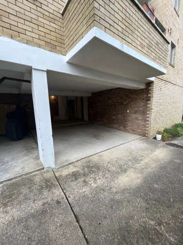 Parking For Rent - Cover Garage Available On 276 Birrell St, Half Way From Coast And Junction.