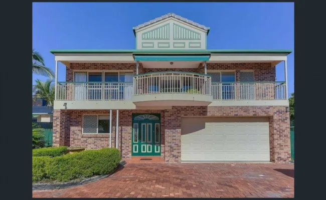 Parking For Rent - Fairfield - Secure Lug Near Train Station & Shopping Centre