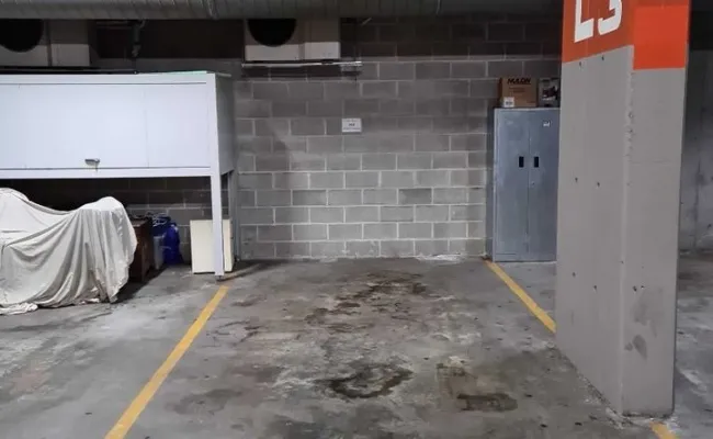 Parking Spaces For Rent - Great Secure Parking Spot For Your Favourite Car Behind A Roller Door In Pyrmont