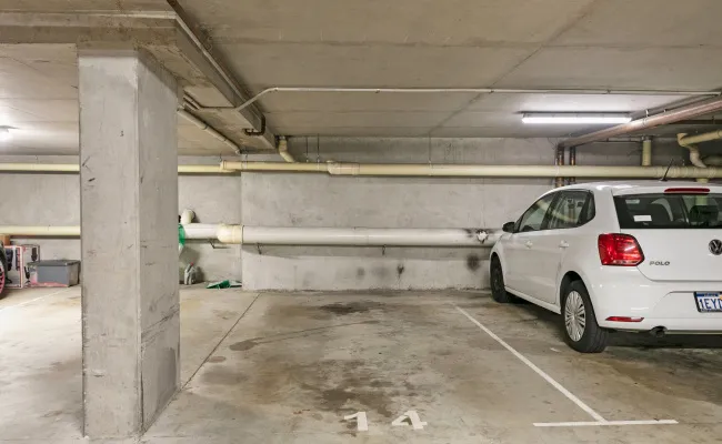 Parking, Garages And Car Spaces For Rent - Secure Covered Car Park Available For Long Term Lease