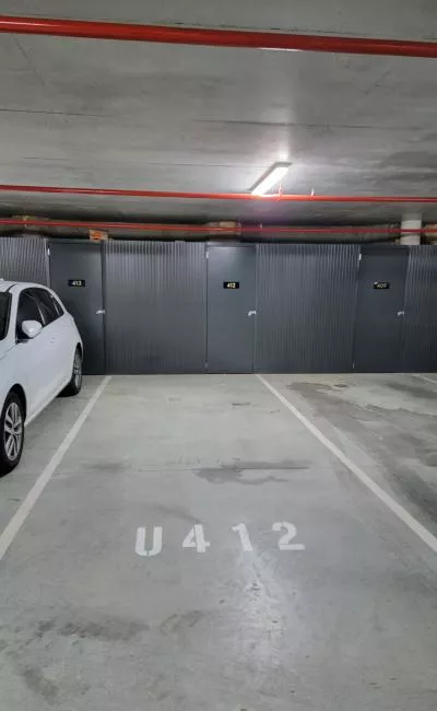 Parking Spaces For Rent - Secure Underground Car Park In Canberra Cbd With Access To Gym, Sauna, And Shower.