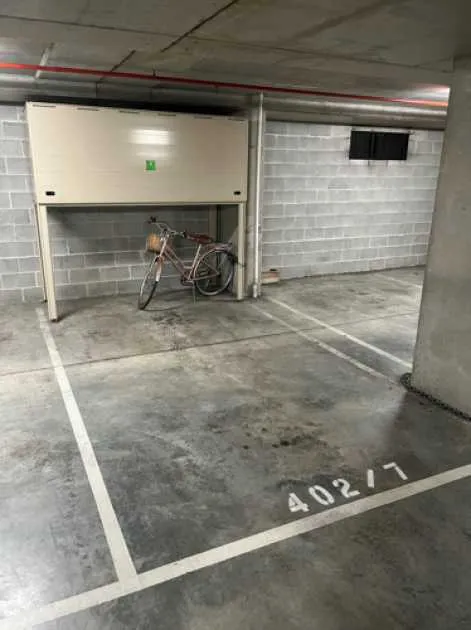 Parking Spaces For Rent - Amazing Car Space That Has Got The Entrance On Malcolm Street, 24 Hour Camera Surveillance. Parking Spaces For Rent - Amazing Car Space That Has Got The Entrance On Malcolm Street, 24 Hour Camera Surveillance.