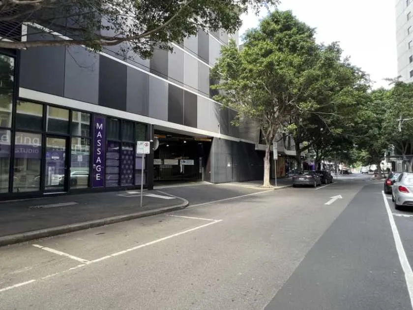 Parking For Rent - Car Space Available In Docklands For Rent! Parking For Rent - Car Space Available In Docklands For Rent!