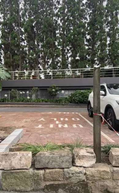 Parking Spaces For Rent - Car Spot 7 Min Walk From Milsons Point Station And Kirribilli Village. Available Weekends. Parking Spaces For Rent - Car Spot 7 Min Walk From Milsons Point Station And Kirribilli Village. Available Weekends.