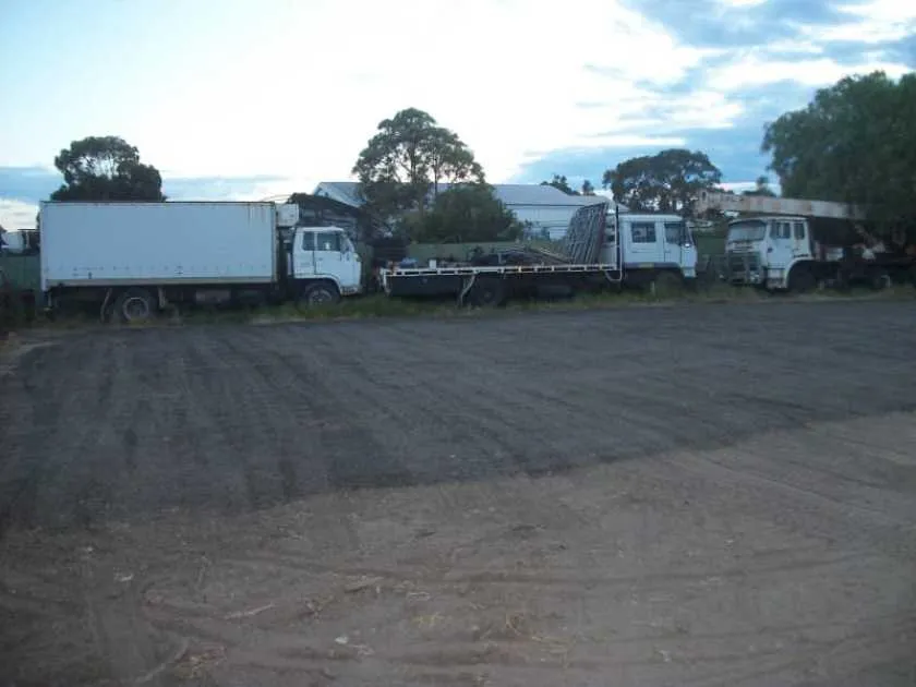 Casual Truck / Caravan Parking Casual Truck / Caravan Parking