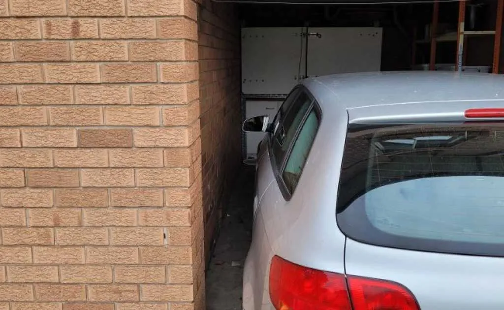 Parking Spaces For Rent - Convenient Location 5min Walk From St Leonards Train Station & 2 Min Walk To City/chatswood Bus St Parking Spaces For Rent - Convenient Location 5min Walk From St Leonards Train Station & 2 Min Walk To City/chatswood Bus St