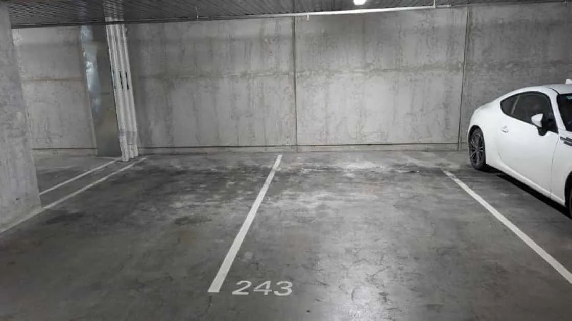 Parking For Rent - Covered Car Parking Spot In Waterfront Docklands Parking For Rent - Covered Car Parking Spot In Waterfront Docklands