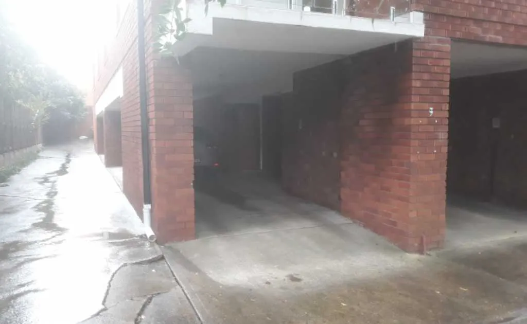 Parking For Rent - Great Parking 2 Min Walk From Royal Shopping Centre And Hospital Parking For Rent - Great Parking 2 Min Walk From Royal Shopping Centre And Hospital