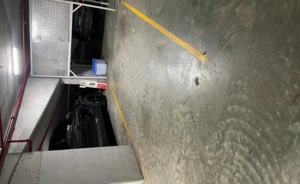 Parking For Rent - Heart Of Bondi Beach Remote Access Garage Large Spot Parking For Rent - Heart Of Bondi Beach Remote Access Garage Large Spot