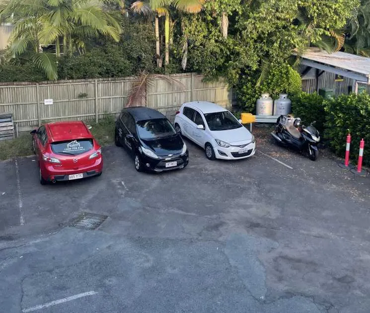 Centrally Located Space In Noosaville Centrally Located Space In Noosaville