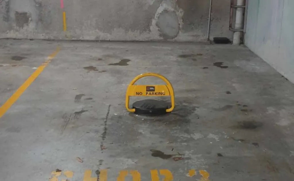 Parking For Rent - Overnight Parking From 7:30pm To 7am Parking For Rent - Overnight Parking From 7:30pm To 7am