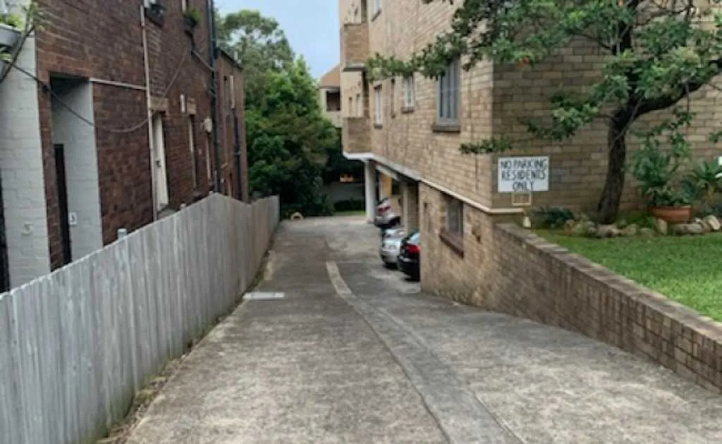 Parking For Rent - Parking 10 Minutes Walk From The Beach Parking For Rent - Parking 10 Minutes Walk From The Beach