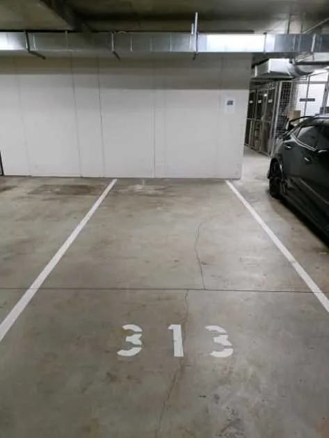 Parking Available For Rent Within 500 Meters From Epping Station Parking Available For Rent Within 500 Meters From Epping Station