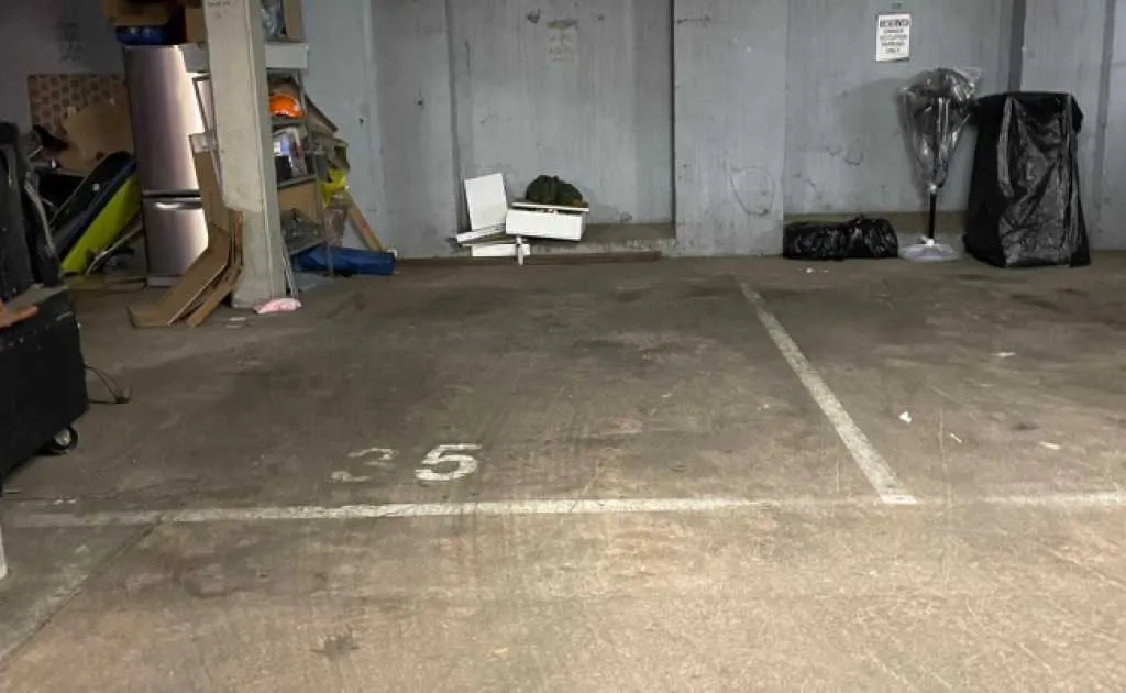 Parking For Rent - 24/7 Access Carspace In Melbourne Central Parking For Rent - 24/7 Access Carspace In Melbourne Central