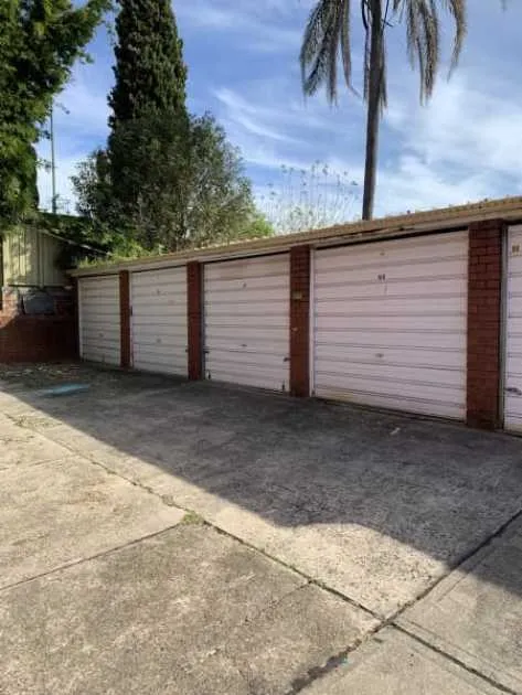 Parking For Rent - Car Garage And Storage In Rockdale 