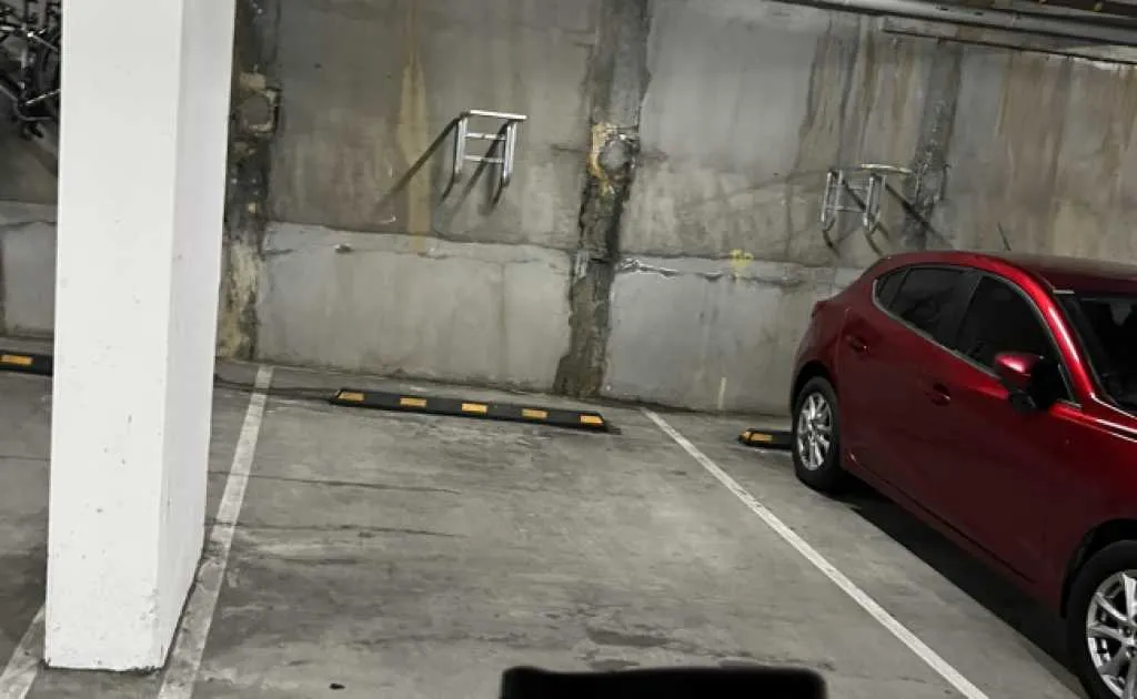 Parking For Rent - Great Parking Space Opposite In St Kilda Opposite Of Albert Park