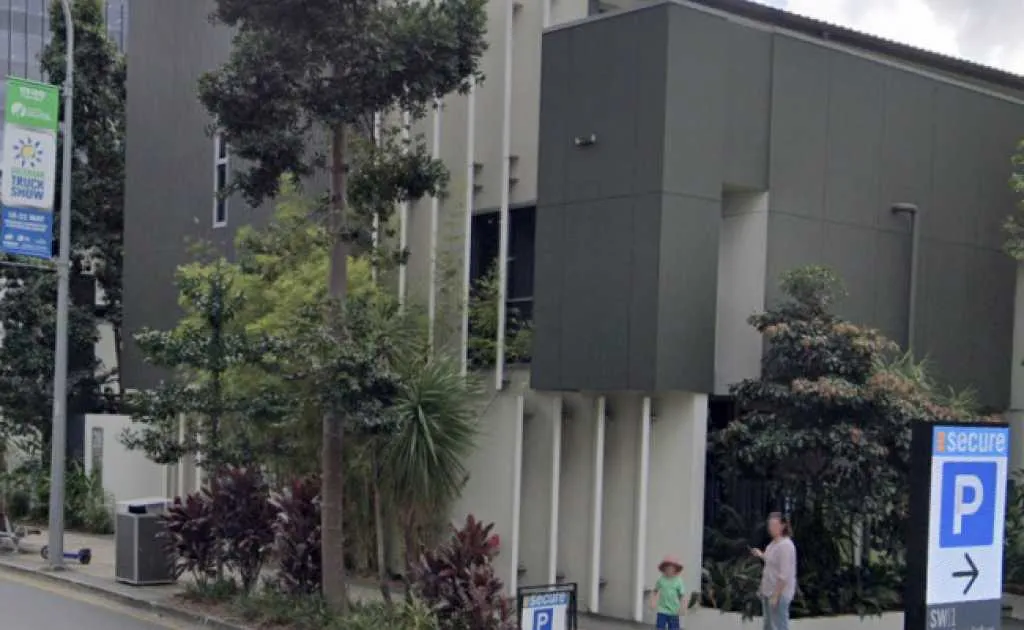 Parking For Rent - Great Space At South Bank Parking For Rent - Great Space At South Bank