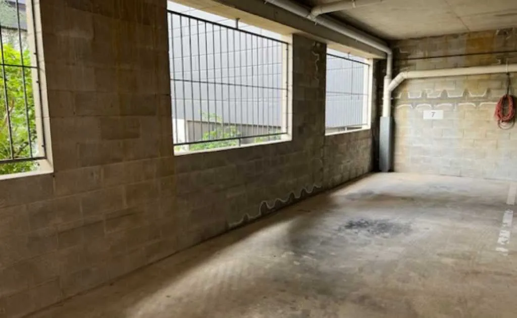 Parking For Rent - Indoor Secure Park One Street Away From Convention Centre! Parking For Rent - Indoor Secure Park One Street Away From Convention Centre!