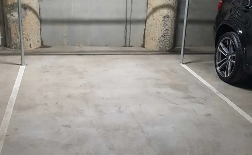 Parking For Rent - Melbourne Uni, Rmit, Tram Stop Available Parking For Rent - Melbourne Uni, Rmit, Tram Stop Available