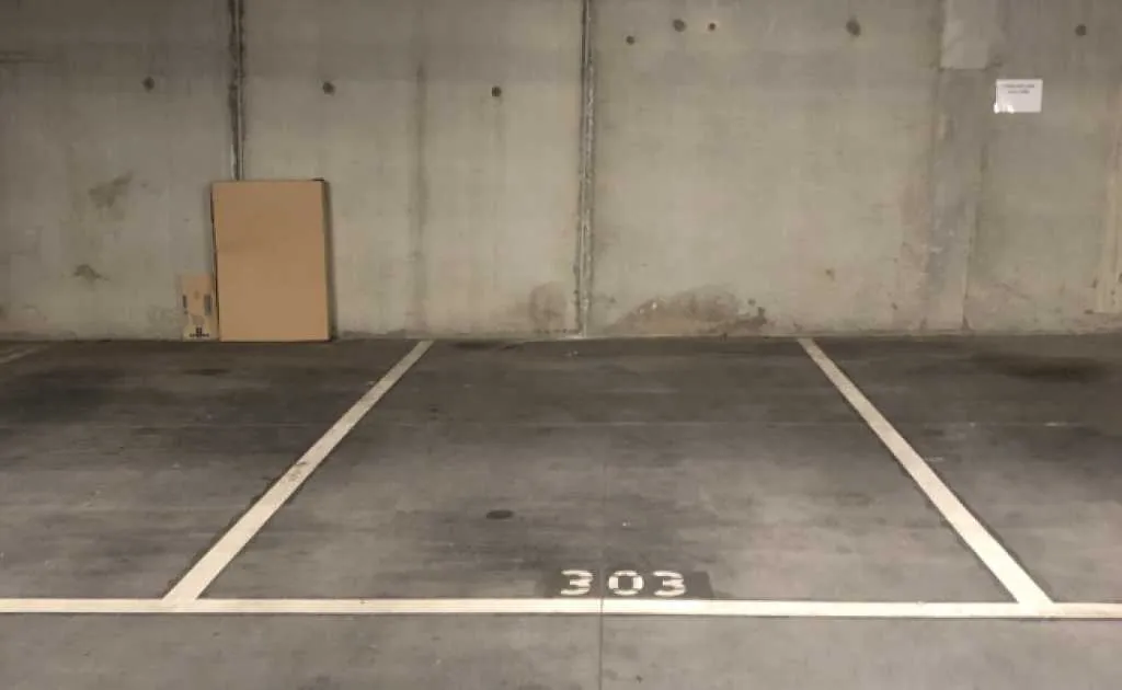 Parking Spaces For Rent - North Melbourne - Secured Garage Parking Next To Uni And Royal Melbourne Hospital Parking Spaces For Rent - North Melbourne - Secured Garage Parking Next To Uni And Royal Melbourne Hospital