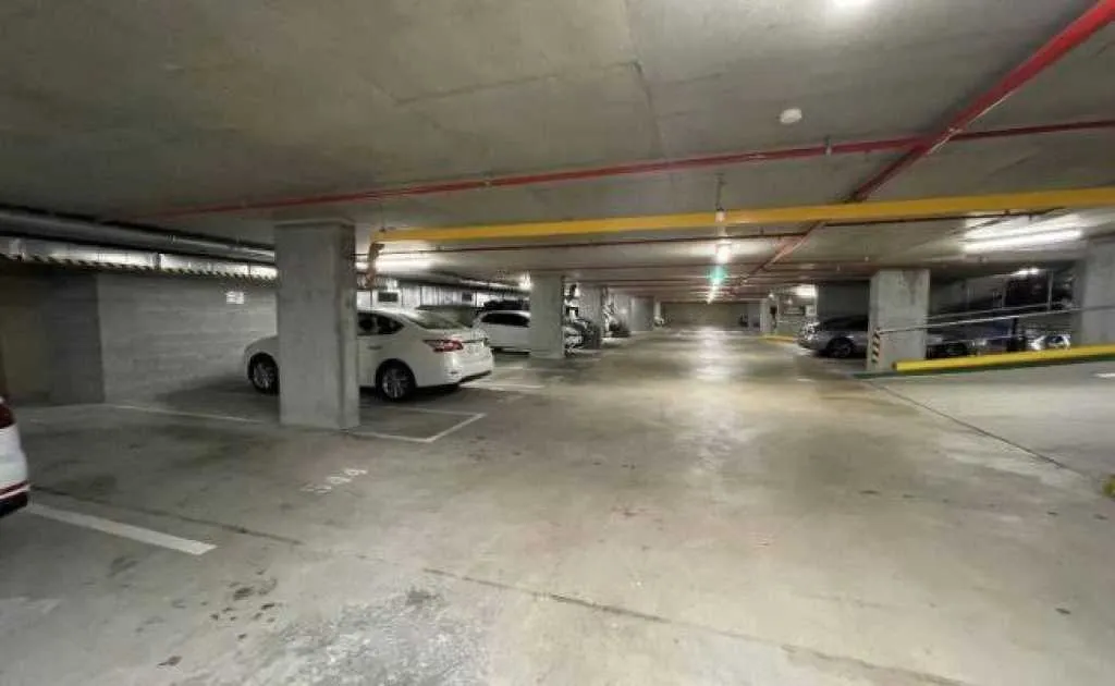 Parking For Rent - Secured Reserved Parking Space In The Hearth Of South Brisbane Parking For Rent - Secured Reserved Parking Space In The Hearth Of South Brisbane