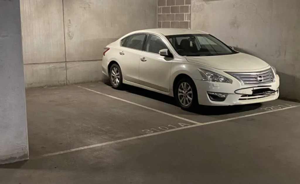 Parking For Rent - Spacious & Secure Carpark Parking For Rent - Spacious & Secure Carpark