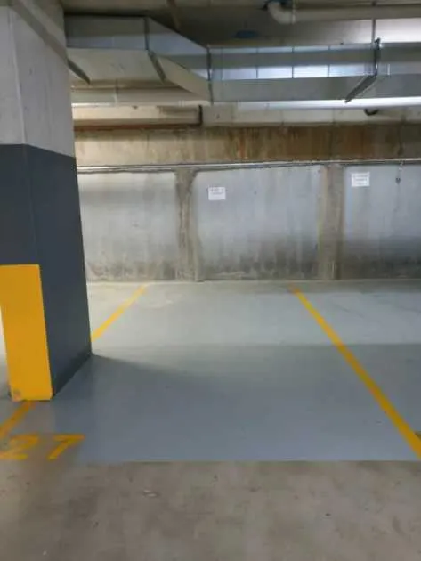 Parking For Rent - Secure Car Park 24/7 Access For Rent Parking For Rent - Secure Car Park 24/7 Access For Rent
