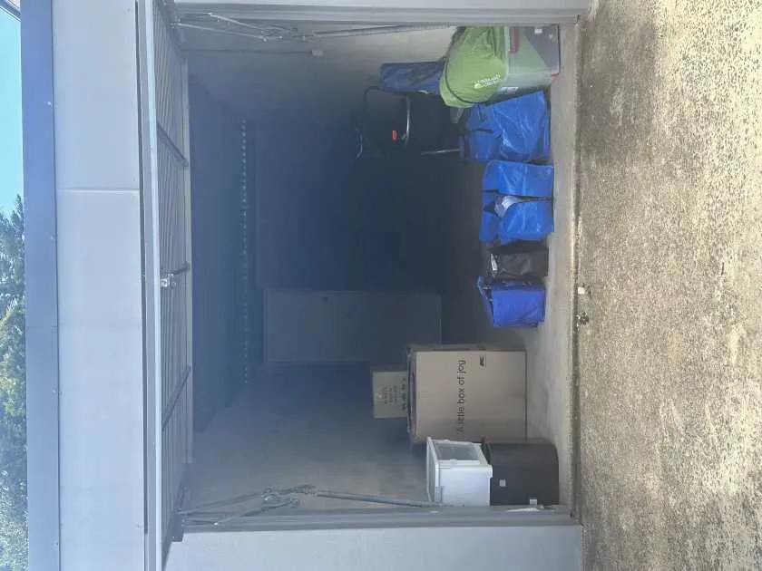 Secure Garage in Central Cronulla – Walk to Beach, Shops & Station Secure Garage in Central Cronulla – Walk to Beach, Shops & Station
