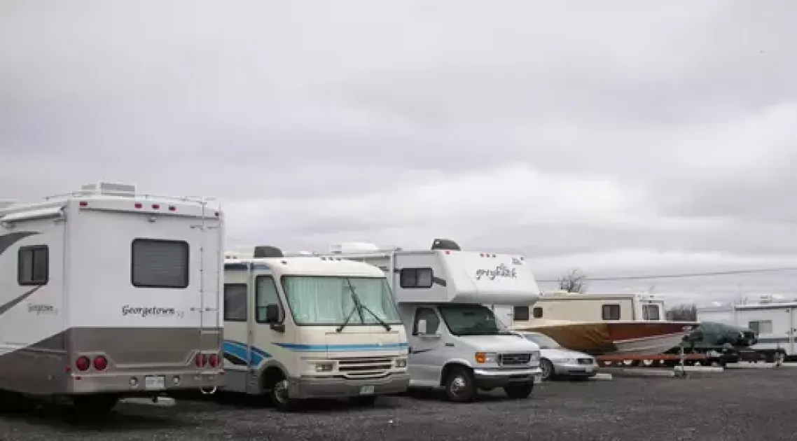 Parking For Rent - Secure Storage Facility For Cooperate, Vehicle Or Residential Items Parking For Rent - Secure Storage Facility For Cooperate, Vehicle Or Residential Items