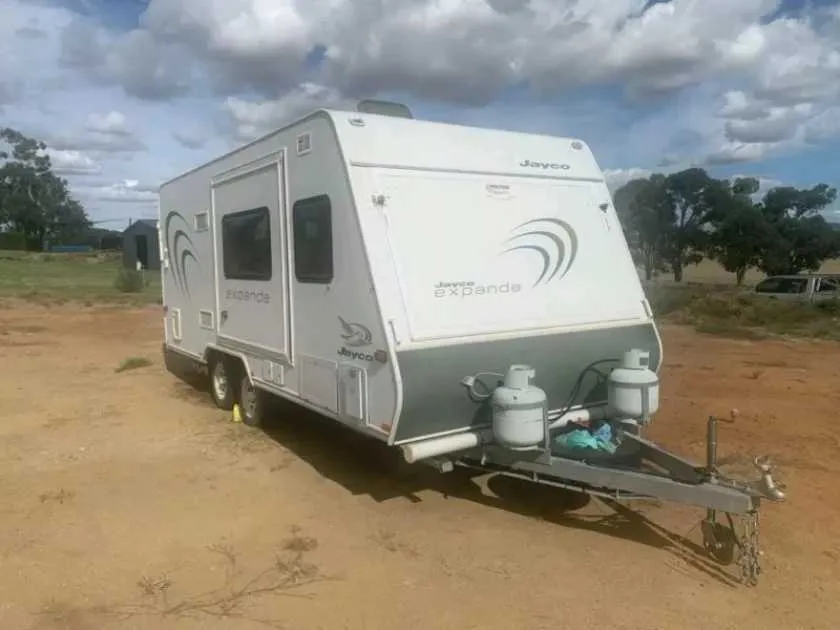 Parking For Rent - Seeking Land Space For Rent Parking For Rent - Seeking Land Space For Rent