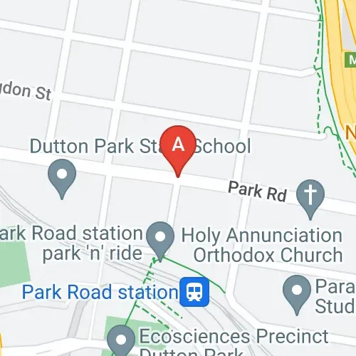 Parking For Rent - Undercover Driveway - Park Rd. Two Minute Walk To Train Station